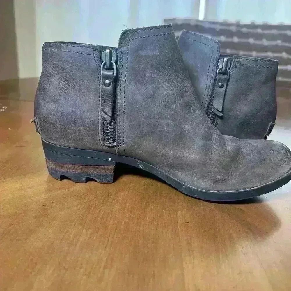 Sorel Lolla ankle boot booties size 7 taupe gray nl2267 - Picture 6 of 7